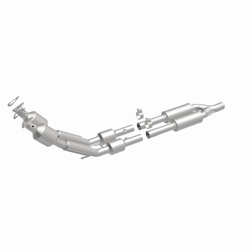 MagnaFlow 24379 HM Grade Direct-Fit Catalytic Converter for 2006-2008 VW Passat