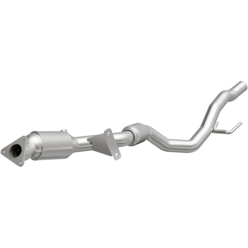 MagnaFlow OEM Grade Direct-Fit Catalytic Converter 52410 for 2011-2018 Porsche Cayenne Volkswagen Touareg