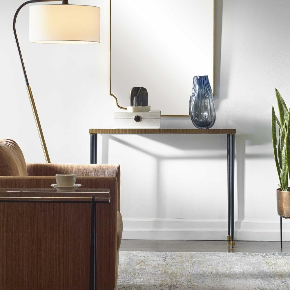 {"pim_id":"208_furn_5397_50084_b_new_2k","sku":"208_50084","media_type":"media"}