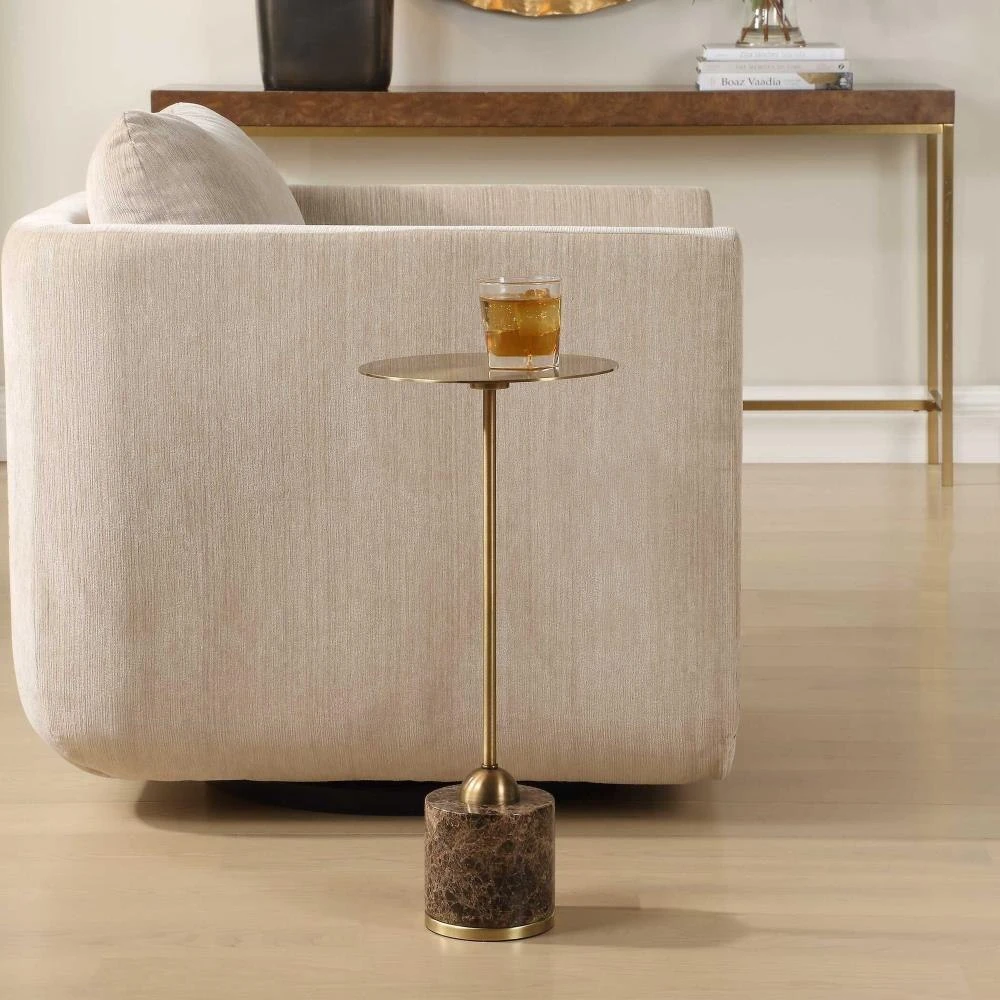 {"pim_id":"208_furn_7517_50185_b_new_2k","sku":"208_50185","media_type":"media"}
