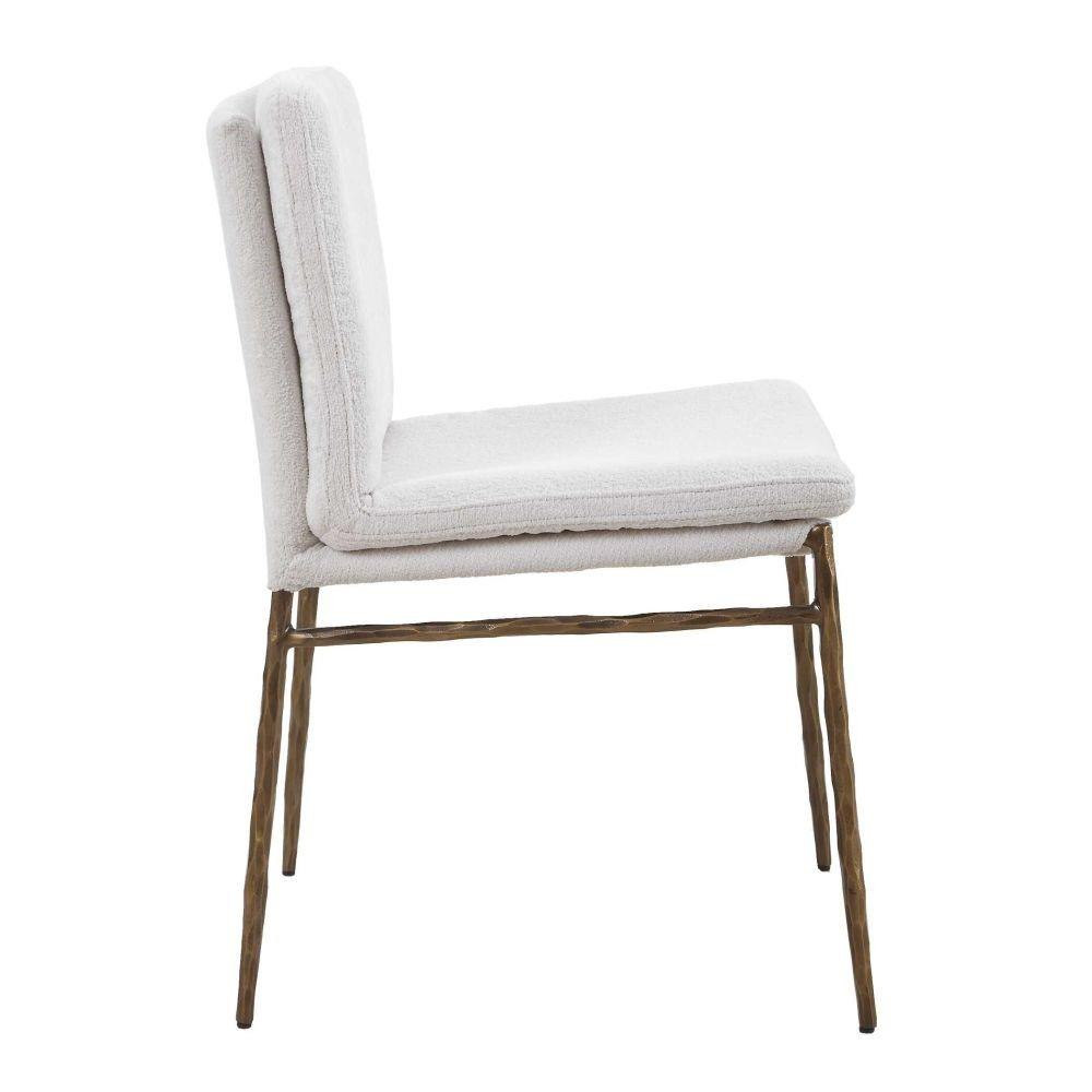 {"pim_id":"208_furn_8006_53060_a1_v1_1k","sku":"208_53060","media_type":"media"}