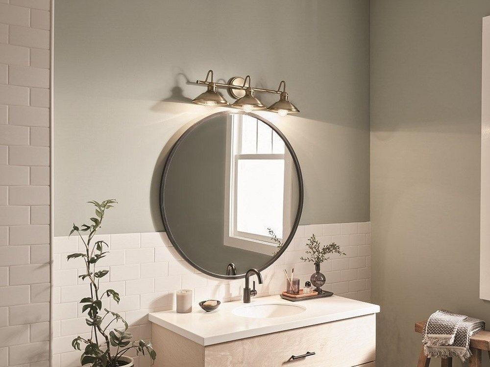 {"pim_id":"147_45945cpz_bathroom_clyde_overall_day_1a_lifestyledetail_wideroomday_1k","sku":"147_45945","media_type":"media"}