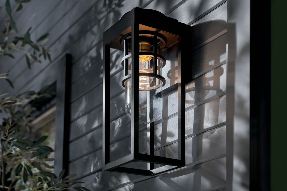 {"pim_id":"147_Patio_Hone_59138BKT_Detail_Dusk_1A_Sconce_1k","sku":"147_59138BKT","media_type":"media"}