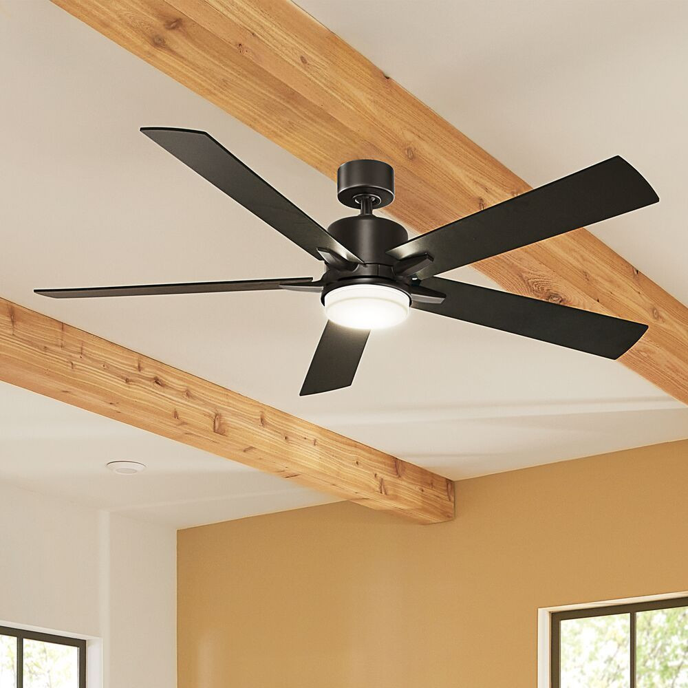{"pim_id":"147_livingroom_lucian_330060sbk_black_detail_day_v1_1k","sku":"147_330060","media_type":"media"}