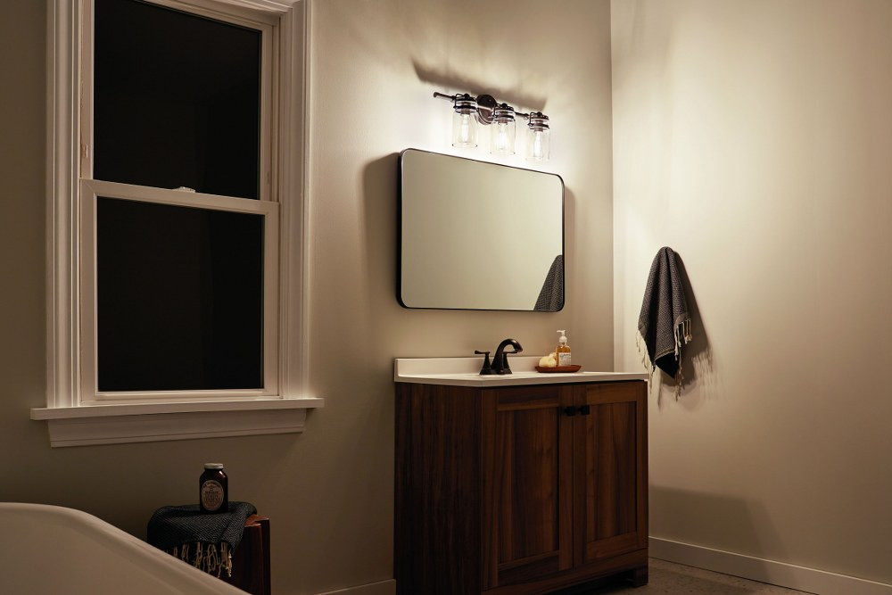 {"pim_id":"147_Bathroom_Brinley_45689OZ_Overall_Night_1A_1k","sku":"147_45689","media_type":"media"}