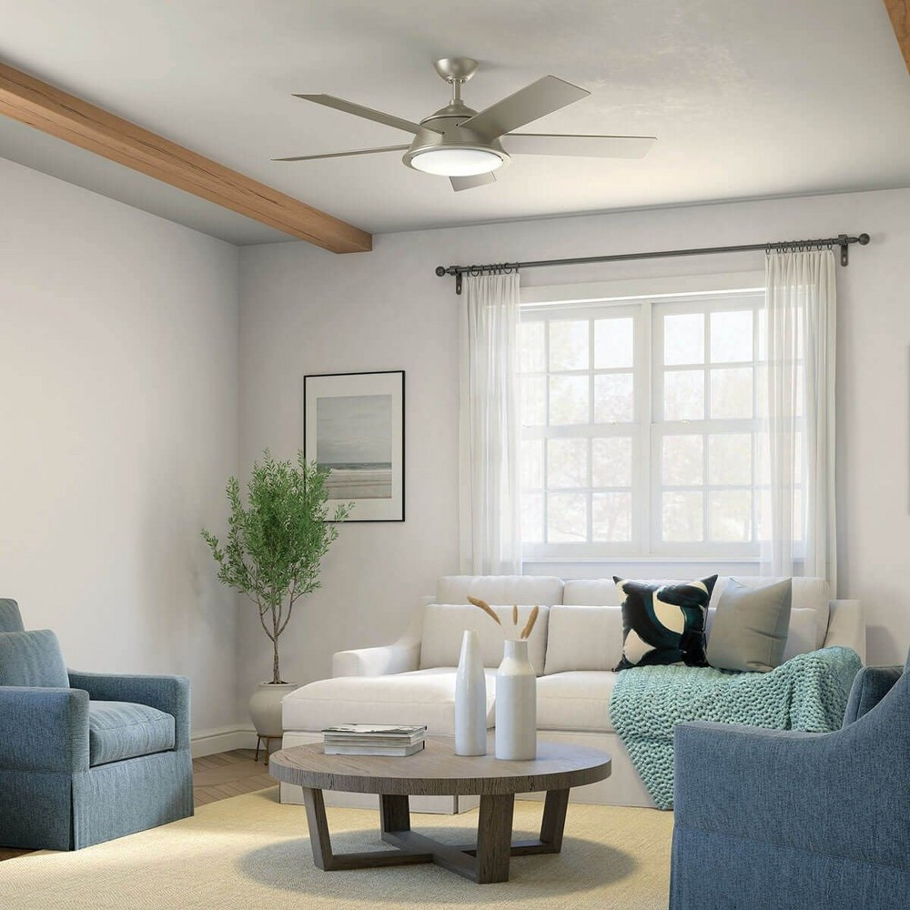 {"pim_id":"147_livingroom_verdi_310100ni_silver_overall_day_1b_1k","sku":"147_310100","media_type":"media"}
