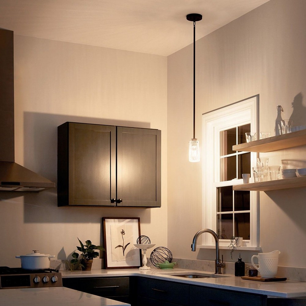 {"pim_id":"147_kitchen_braelyn_43060oz_overall_night_1b_1k","sku":"147_43060","media_type":"media"}