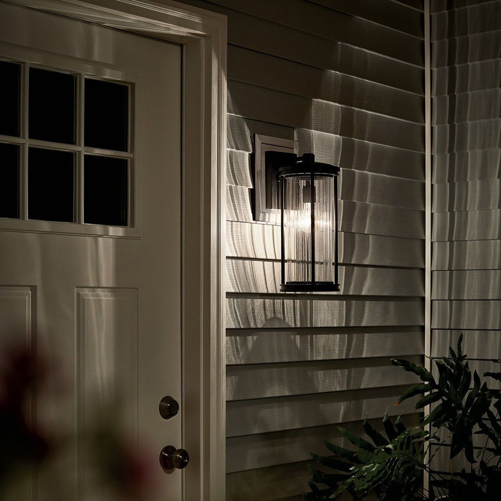 {"pim_id":"147_exterior_side_door_barras_59023bk_overall_night_1b_1k","sku":"147_59023BK","media_type":"media"}