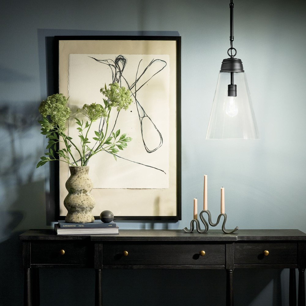 {"pim_id":"147_52661BKCLR_Entryway_Marsailli_Mid_Day_1B_new_1k","sku":"147_52661","media_type":"media"}