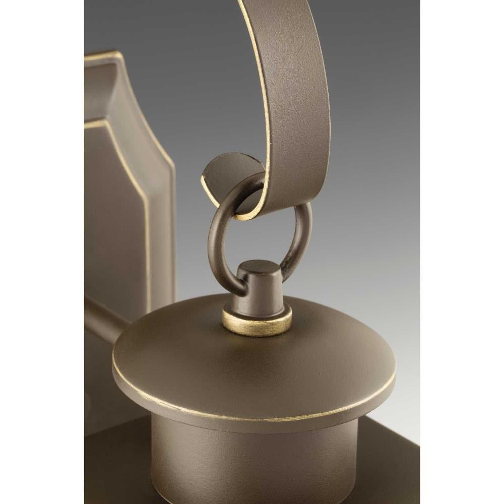 {"pim_id":"70_burlington_bronze_IMG_8076_detailshot_1k","sku":"70_P6615-20","media_type":"media"}