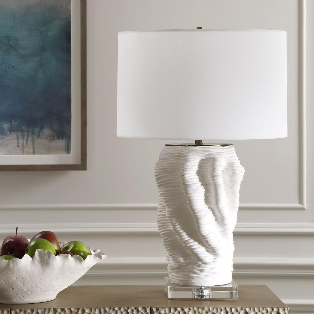 {"pim_id":"208_30296_1_a_beauty_light_off_new_2k","sku":"208_30296-1","media_type":"media"}