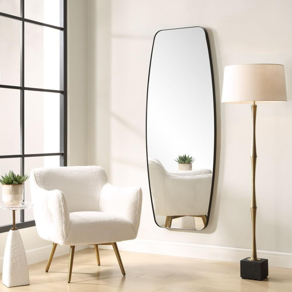 {"pim_id":"208_09977_beauty_new_2k","sku":"208_09977","media_type":"media"}