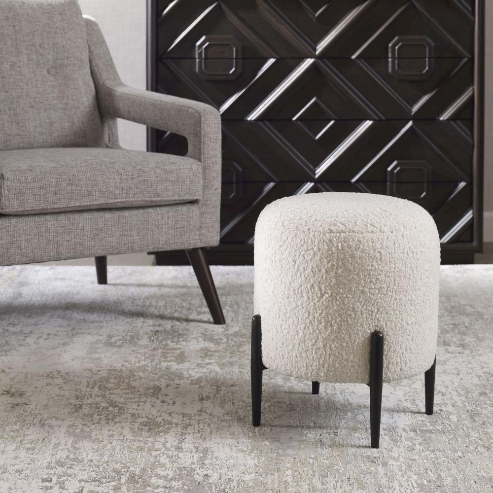 {"pim_id":"208_furn_3893_23715_a_new_2k","sku":"208_23715","media_type":"media"}