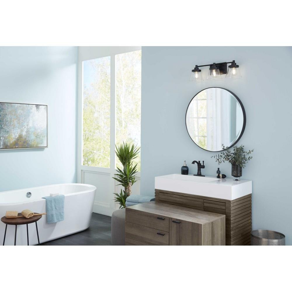 {"pim_id":"70_PROG_Hinton_Matte_Black_Bathroom_RS_daytime_on_Retouching__plate_appshot_1k","sku":"70_P300350","media_type":"media"}