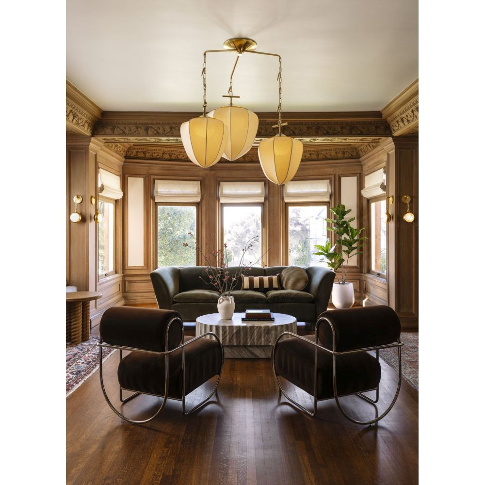 {"pim_id":"72_hoshi_580_44_vb_riviere_465_01_vgl_design_noz_nozawa_photo_alanna_hale_v1_1k","sku":"72_580-44-VB","media_type":"media"}