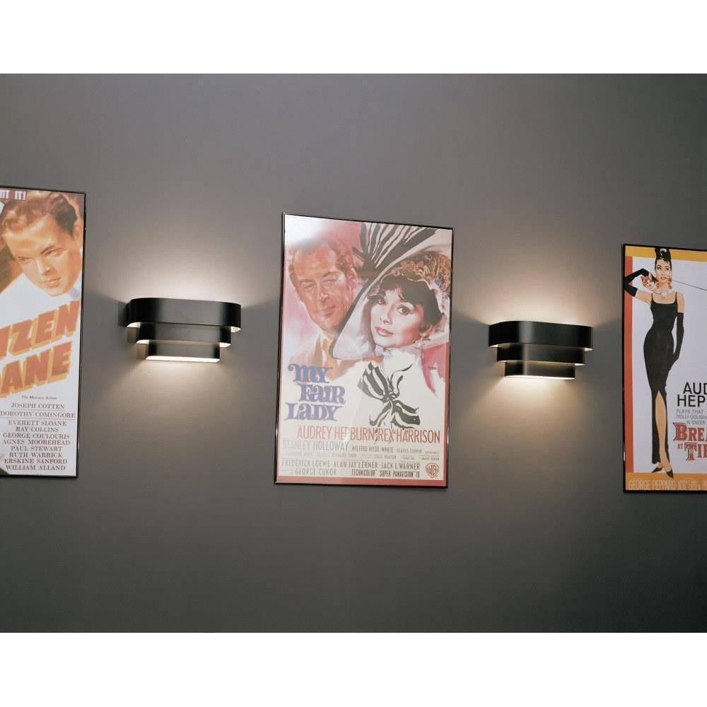 {"pim_id":"70_PROG_HOME_THEATER_sconce_appshot_1k","sku":"70_P7103-31","media_type":"media"}