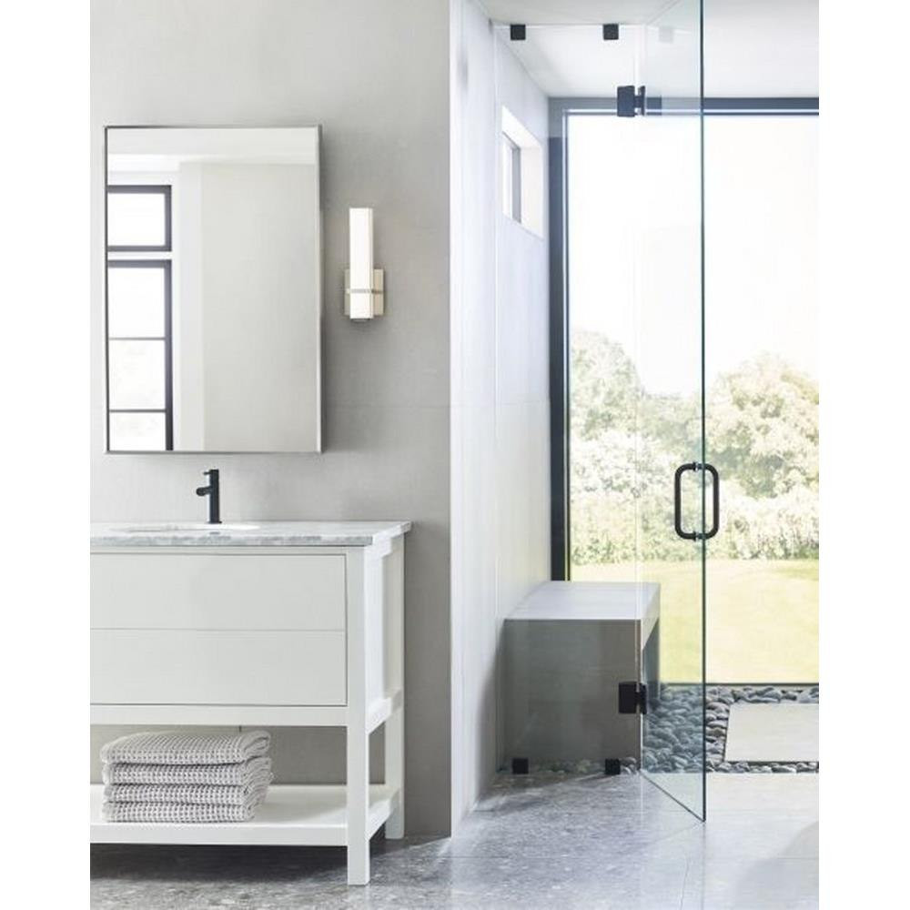 {"pim_id":"62_TL_Milan_Bath13_S_APP1_700BCMLN13WS_LED930_new_1k","sku":"62_700BCMLN13","media_type":"media"}