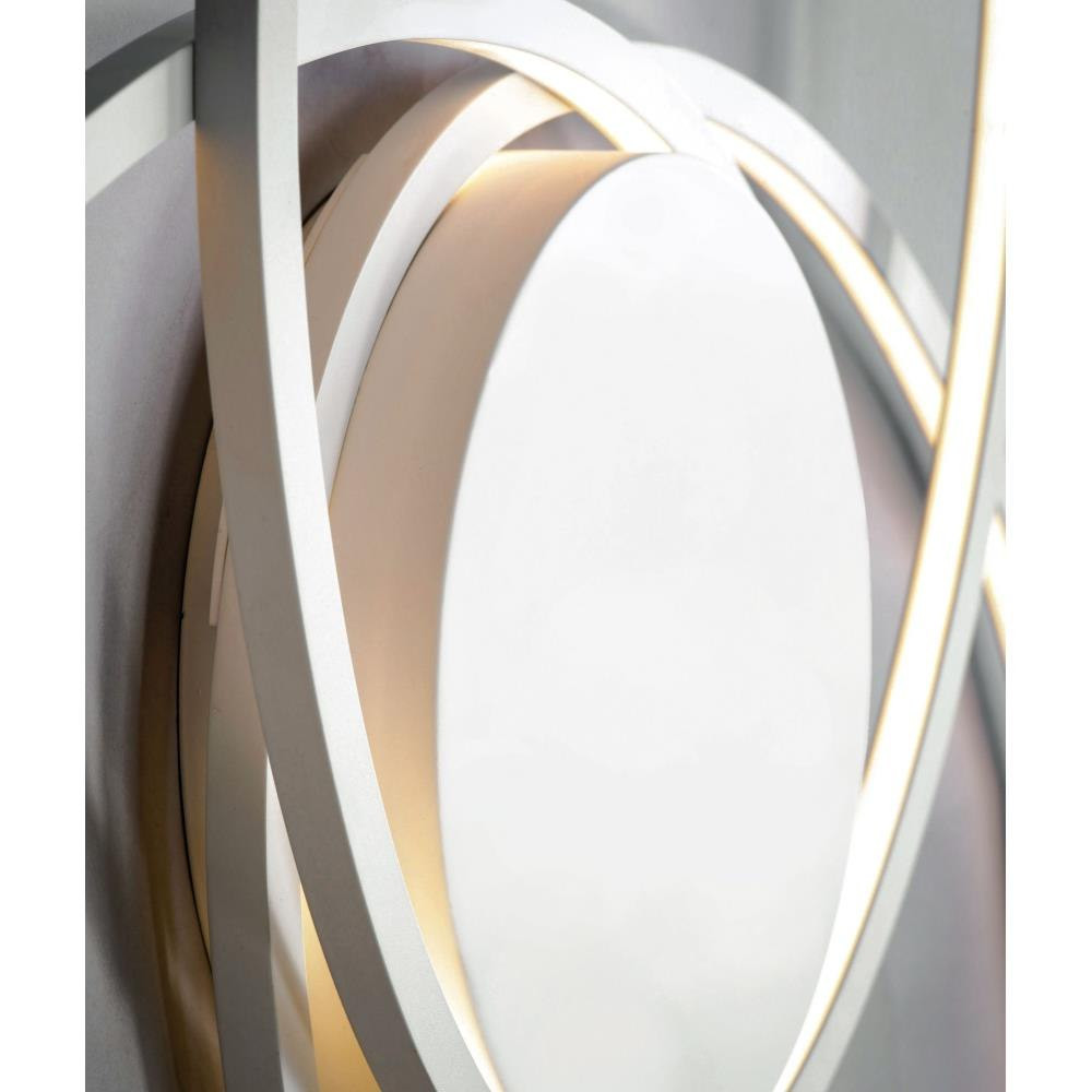{"pim_id":"174_e21422_mw_1_new_2k","sku":"174_E21422-MW","media_type":"media"}