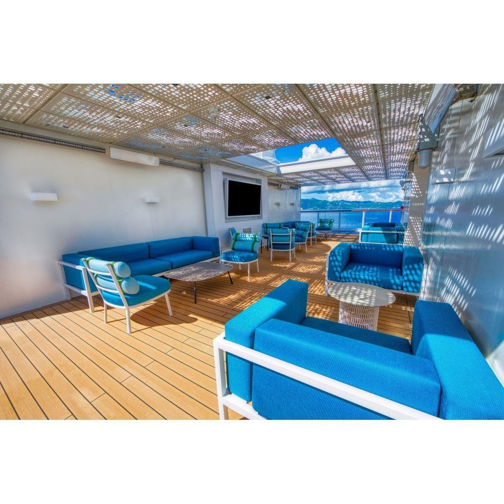 {"pim_id":"388_platinum_electric_marine_crystal_endeavor_1_1000_new_1k","sku":"388_BH032","media_type":"media"}