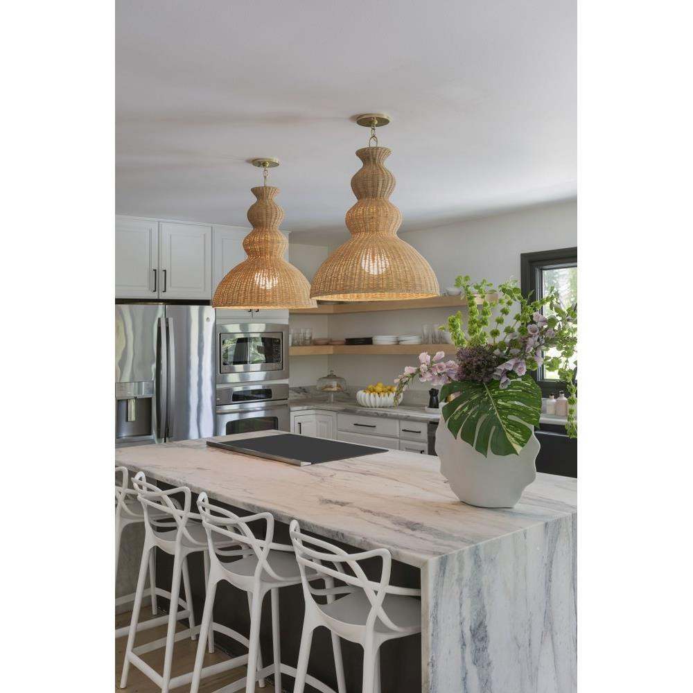 {"pim_id":"735_Mayla_H919701L_AGB_Design_Megan_Molten_meganmolten_Photo_Margaret_Wright_21_new_1k","sku":"735_H919701L-AGB","media_type":"media"}