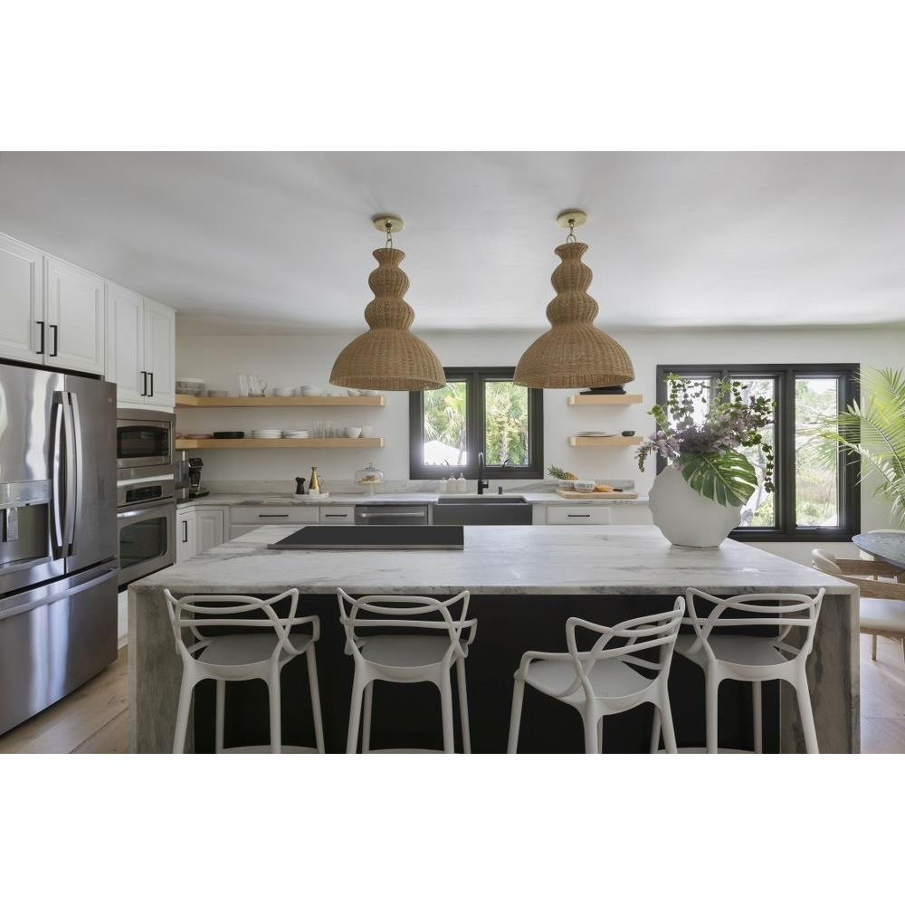 {"pim_id":"735_Mayla_H919701L_AGB_Design_Megan_Molten_meganmolten_Photo_Margaret_Wright_7_new_1k","sku":"735_H919701L-AGB","media_type":"media"}