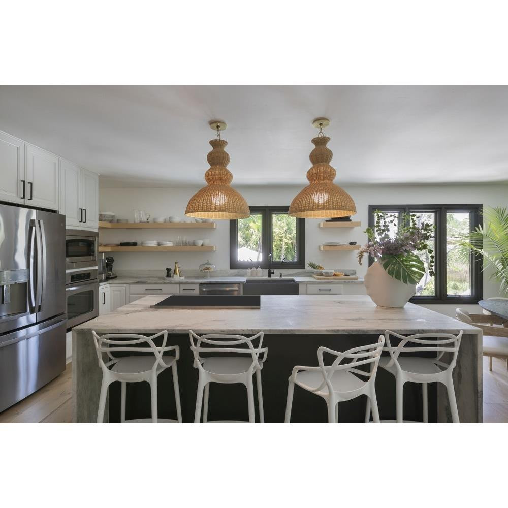{"pim_id":"735_Mayla_H919701L_AGB_Design_Megan_Molten_meganmolten_Photo_Margaret_Wright_8_new_1k","sku":"735_H919701L-AGB","media_type":"media"}