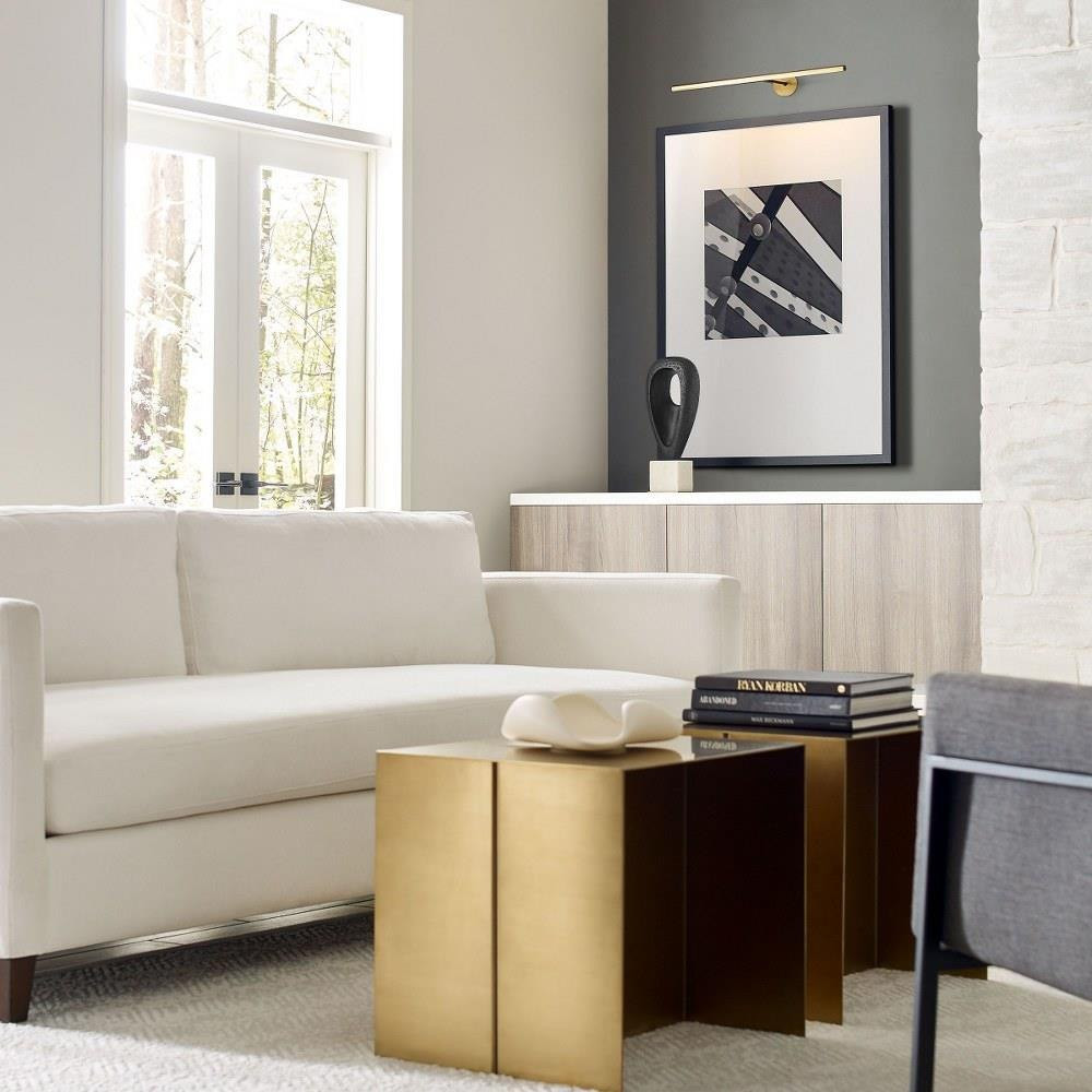 {"pim_id":"62_SL_Plural_Faceted_4inCan_24in_NB_APP1_700PLUF24NB_LED927_new_1k","sku":"62_700PLUF24B-LED927_P","media_type":"media"}
