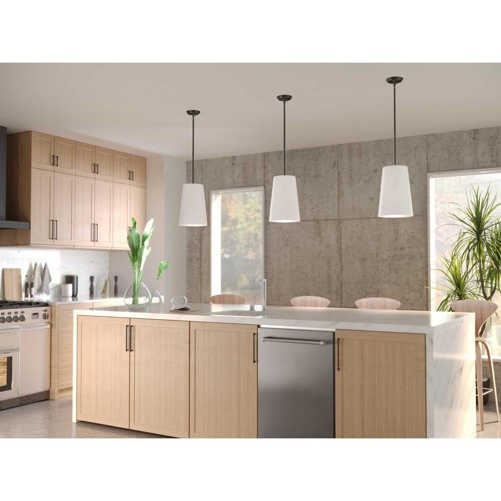{"pim_id":"70_PROG_Modern_Kitchen_A_AG1_P500430_31M_3D_appshot_1k","sku":"70_P560348","media_type":"media"}