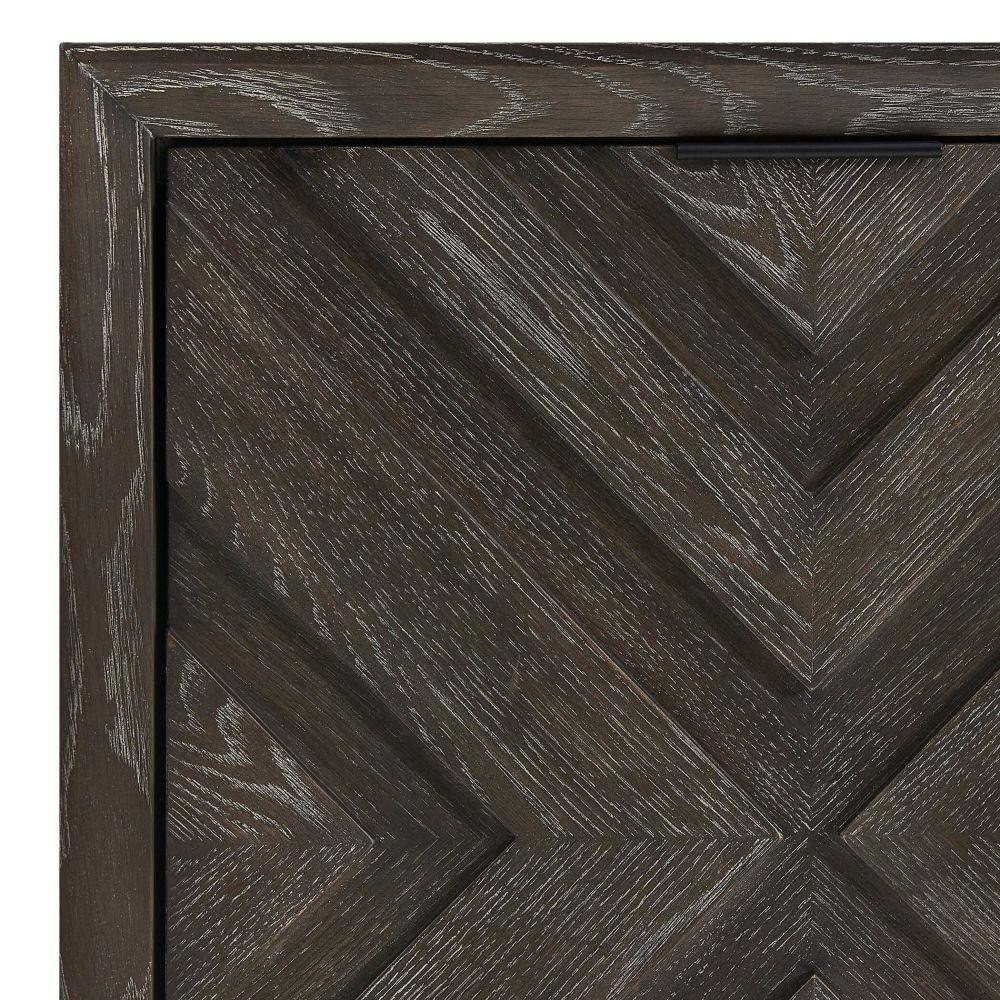 {"pim_id":"208_furn_7958_50373_a7_new_1k","sku":"208_50373","media_type":"media"}