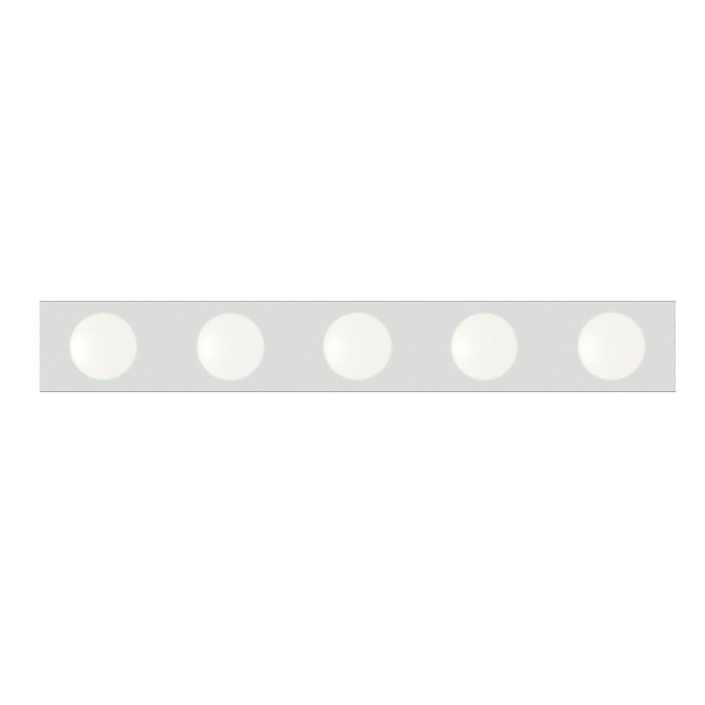 {"pim_id":"93_4455pc_01_1000_new_1k","sku":"93_4455PC","media_type":"media"}