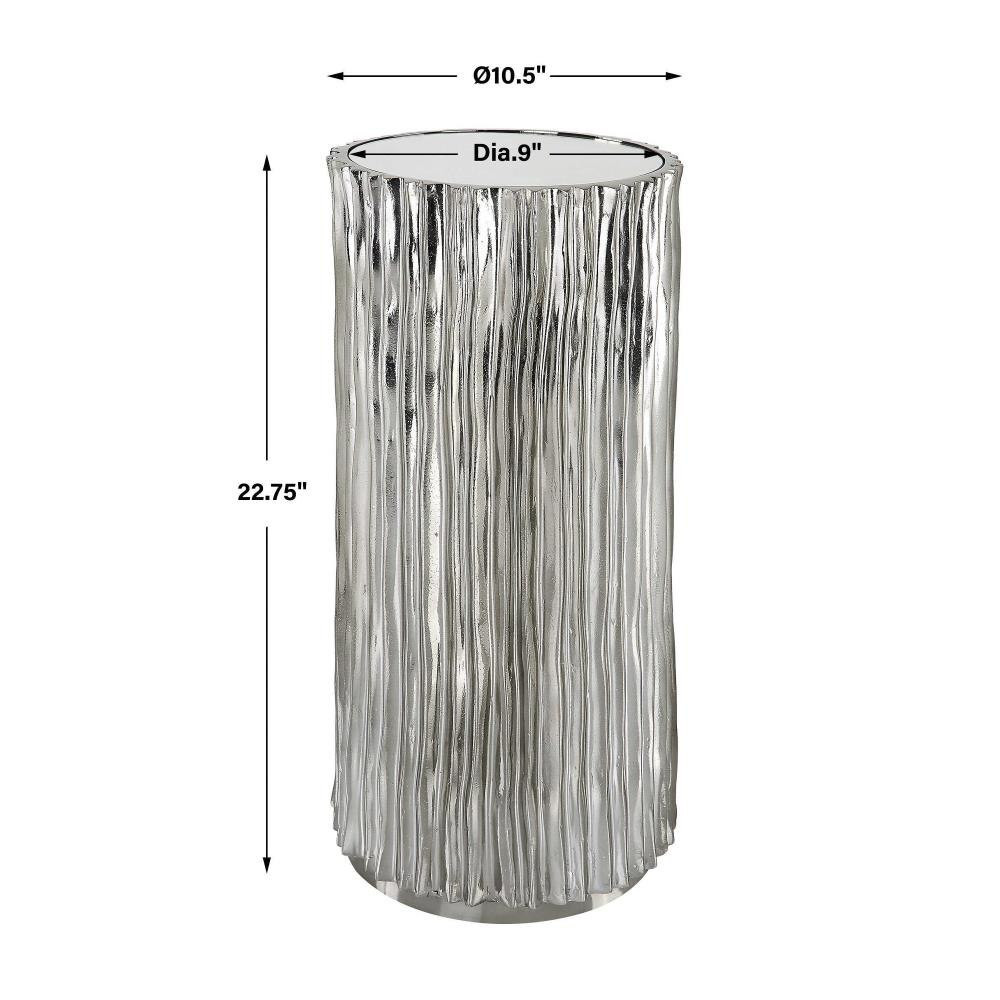 {"pim_id":"208_furn_4309_22950_dims_new_2k","sku":"208_22950","media_type":"media"}