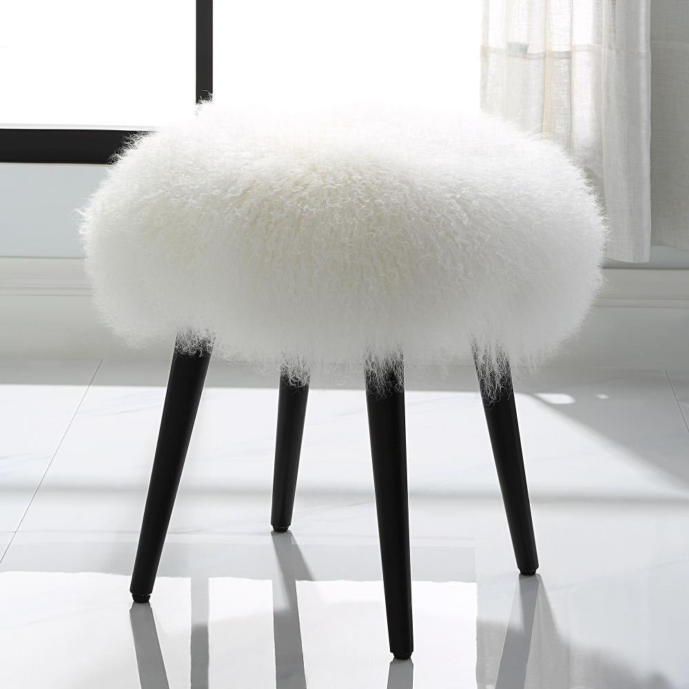 {"pim_id":"208_23830_beauty_new_2k","sku":"208_23830","media_type":"media"}