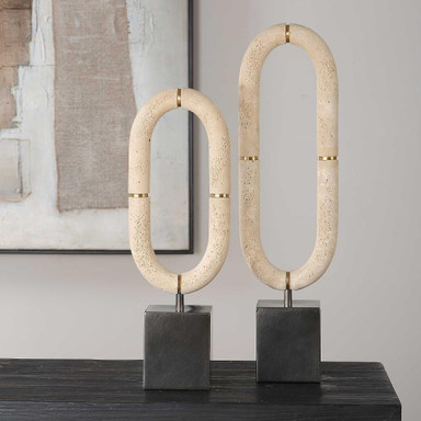 {"pim_id":"208_acc_104636_18210_b_new_2k","sku":"208_18210","media_type":"media"}