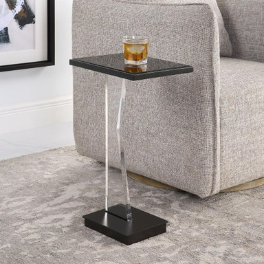 {"pim_id":"208_furn_4206_22914_a1_beauty_angle_new_2k","sku":"208_22914","media_type":"media"}