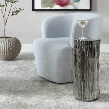 {"pim_id":"208_furn_4309_22950_b_new_2k","sku":"208_22950","media_type":"media"}