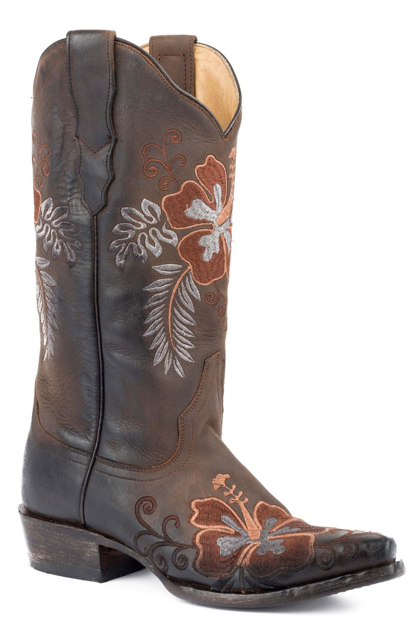 Embroidered leather cowboy boots