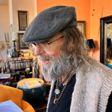 Flat Cap Fan Pics: Stylish Bearded Man wearing Flat Cap