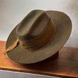 Sutter Cattleman Far Side Top View