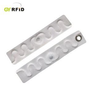 Fabric Laundry RFID Tag UCODE 8, 70x15mm Fabric Laundry RFID Tag UCODE 8, 70x15mm