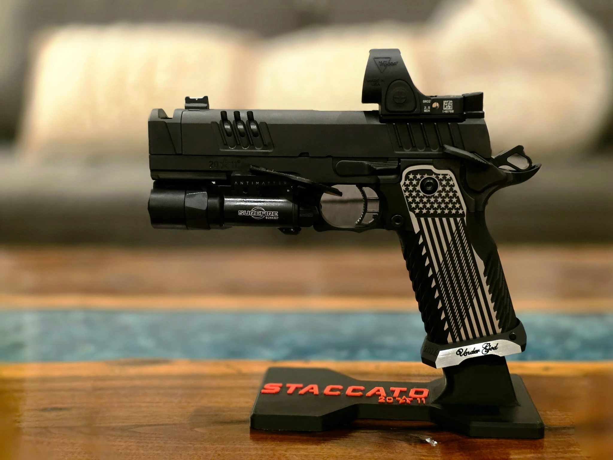 'Merica 250 grip on Staccato XC