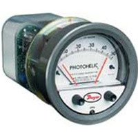 Dwyer 3006SGT Pressure switch/gage with integral transmitter, 0-6.0" w.c.