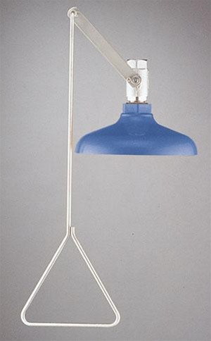 Sellstrom 90235 SentryWash Vertical/Ceiling Mounted Stay-Open Valve Safety Station