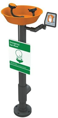 Eye/Face Wash, Pedestal Mounted, All-PVC Construction