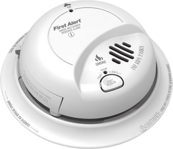 BRK AC Powered Smoke + Carbon Monoxide Alarm with 10-Year Battery Back-up