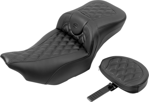 SADDLEMEN - 823-07-207B0 - Roadsofa Extended Reach Seat - with Backrest - Carbon Fiber - Lattice Stitch - FLTR/FLHX '23-'24