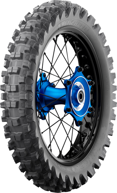 StarCross 5 Medium Tire