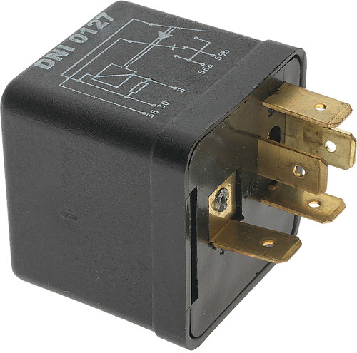 RELAY CONTROLS HI-LOW BEAM