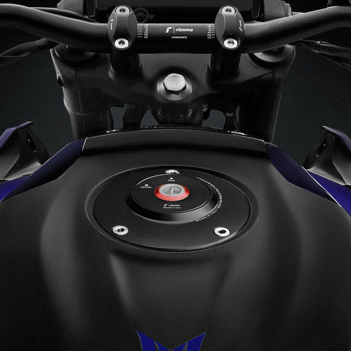 GAS CAP LOCKING BLACK YAM