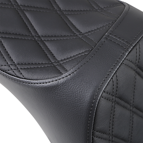 DRAG SPECIALTIES SEATS - 0802-1145 - Predator III Seat - Double Diamond - Black Stitching - FL/FX '18-'23
