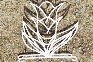 Vintage White Metal Tulip Napkin/Stationary Holder